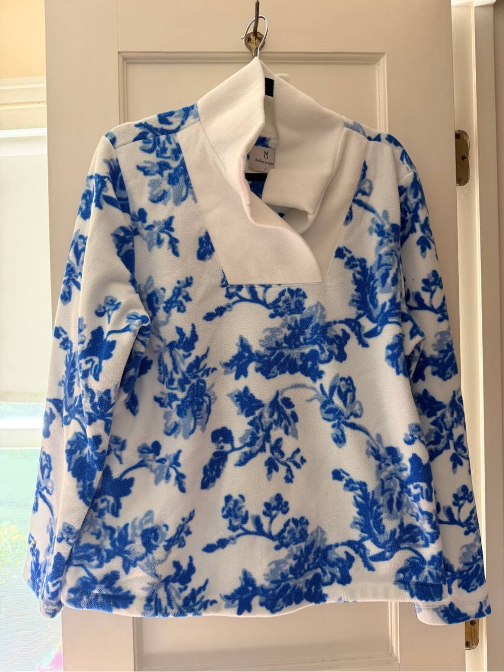 Dudley Stephens White Fleece Pullover with Blue Floral Print